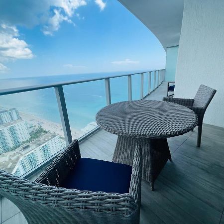 Stay At The Top With Amazing Views By Rent4Us Hollywood Dış mekan fotoğraf