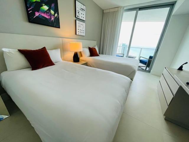 Stay At The Top With Amazing Views By Rent4Us Hollywood Dış mekan fotoğraf