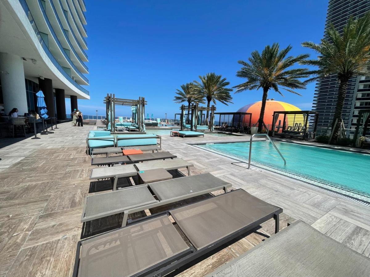 Stay At The Top With Amazing Views By Rent4Us Hollywood Dış mekan fotoğraf
