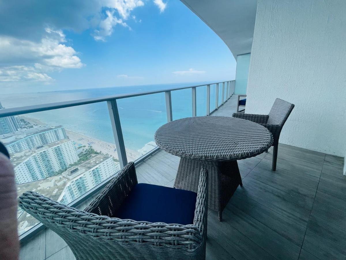 Stay At The Top With Amazing Views By Rent4Us Hollywood Dış mekan fotoğraf