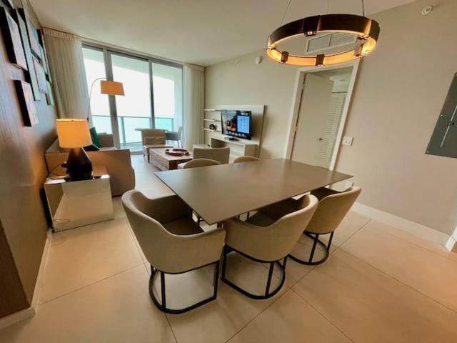 Stay At The Top With Amazing Views By Rent4Us Hollywood Dış mekan fotoğraf