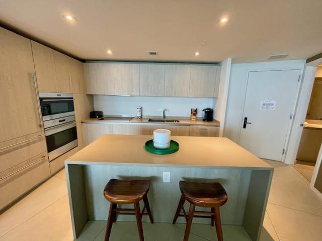 Stay At The Top With Amazing Views By Rent4Us Hollywood Dış mekan fotoğraf